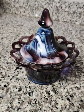 Vtg Imperial Glass Purple Slag Laced Edge Covered Candy Dish Lidded Bowl IG Mark